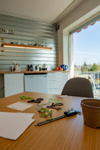 Küchentisch und Küchenzeile